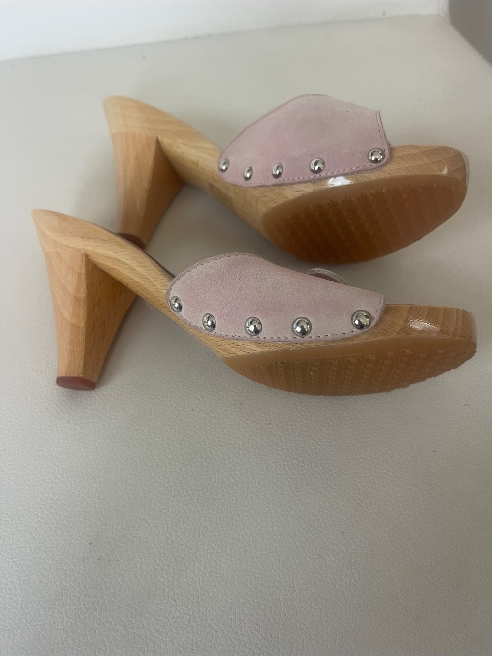 CHANEL Pink Leather Slide Mules with Silver CC Buckles - Picture 5 of 8